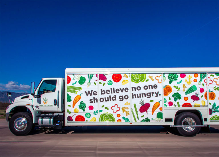 mobile-market-pantry